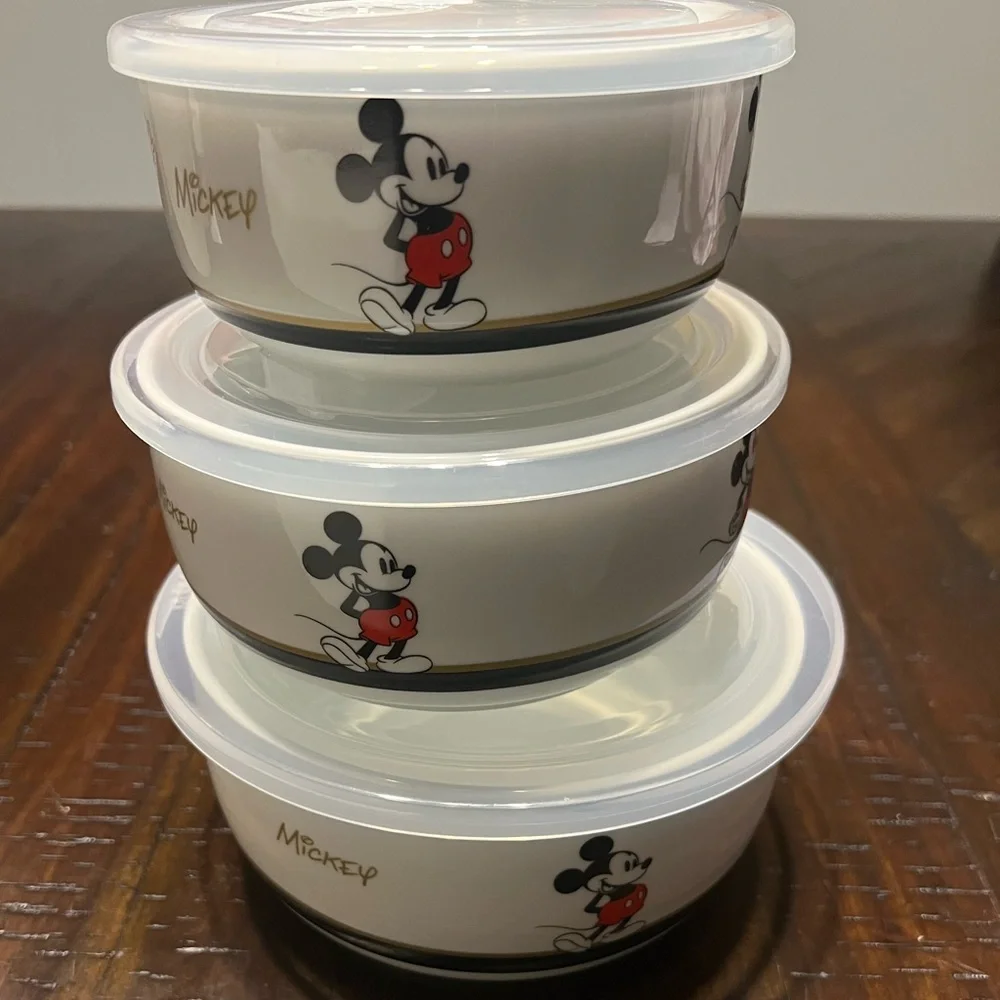 Disney Mickey Mouse Black & Gold Nesting Bowls with Pressure Release Lids